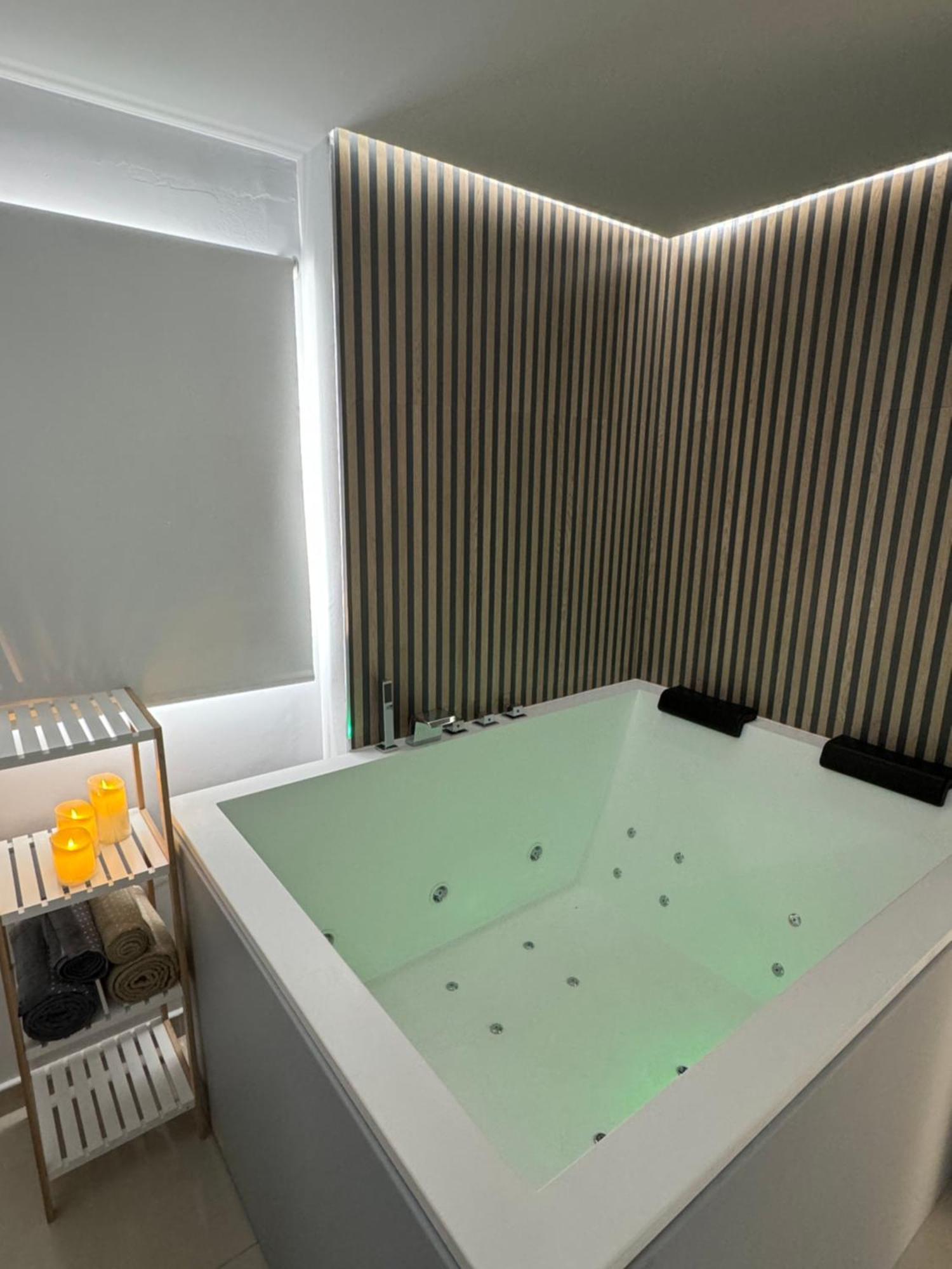Casa Suite Mgp Orihuela Exteriör bild